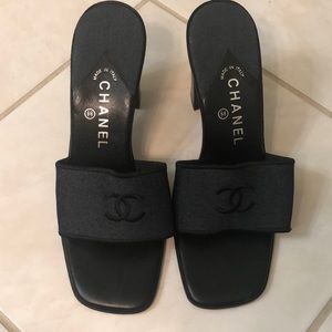 💕Vintage Chanel Mule